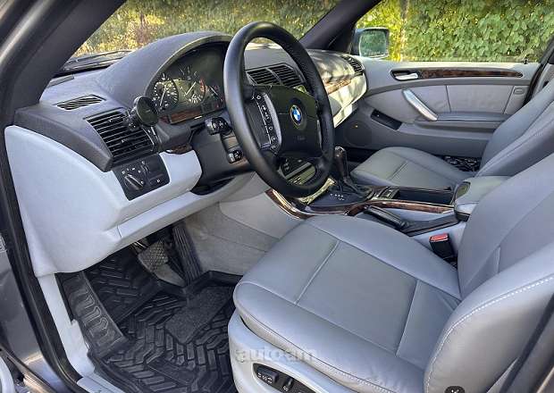 BMW X5 2002 — լուսանկար 11