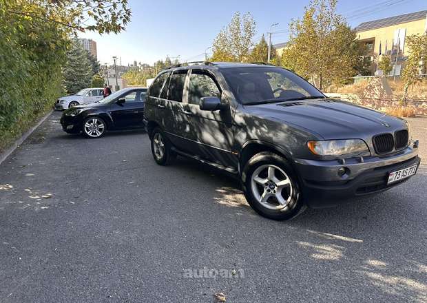 BMW X5 2002 — լուսանկար 1