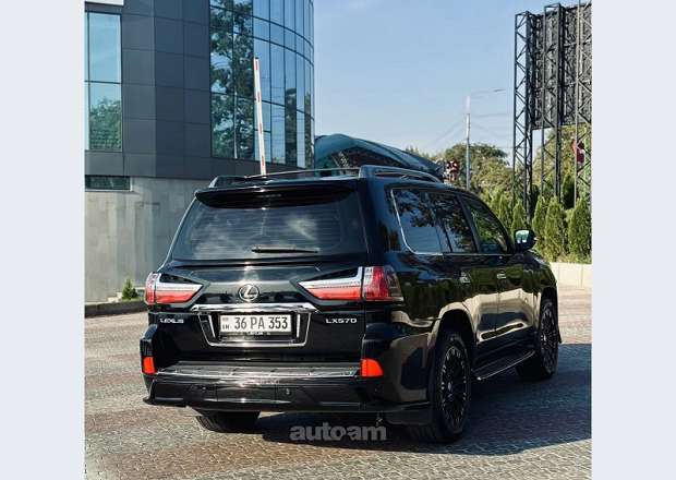 Lexus LX 570 2008 — photo 5
