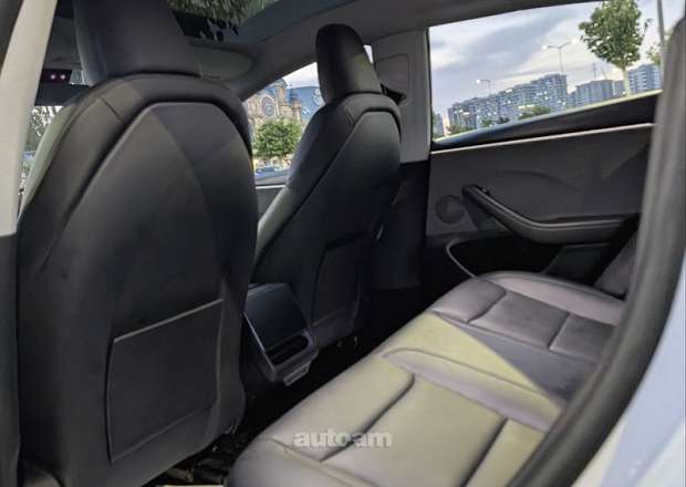 Tesla Model 3 2025 — photo 8