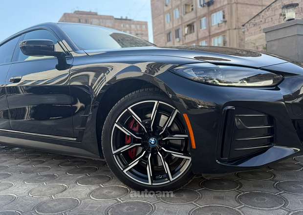 BMW i4 2022 — լուսանկար 4