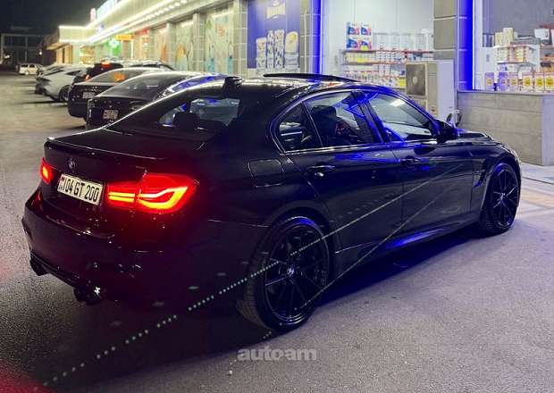 BMW 330 2017 — լուսանկար 8