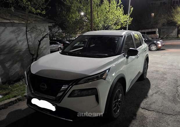 Nissan Rogue 2023 — photo 4