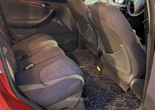 Mercedes-Benz A 160