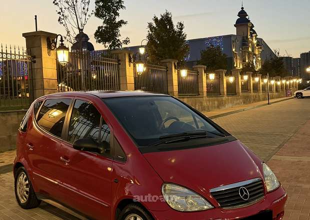 Mercedes-Benz A 160
