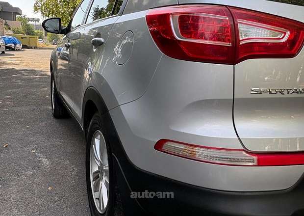 Kia Sportage 2012 — լուսանկար 7