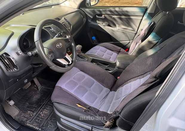 Kia Sportage 2012 — լուսանկար 9