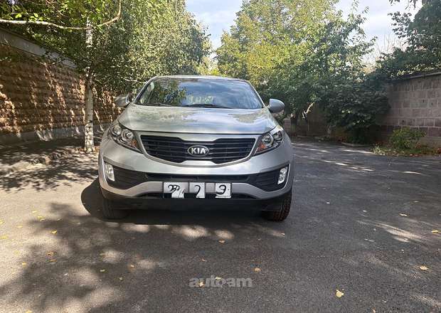 Kia Sportage 2012 — լուսանկար 1