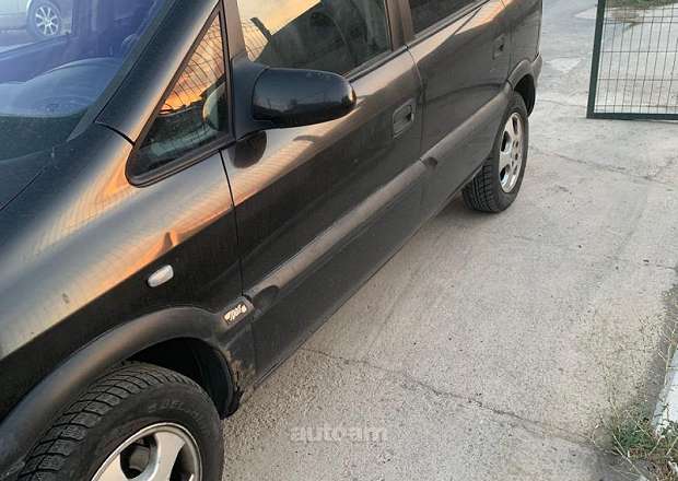 Opel Zafira 2000 — фото 10