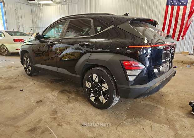 Hyundai Kona 2023 — լուսանկար 2
