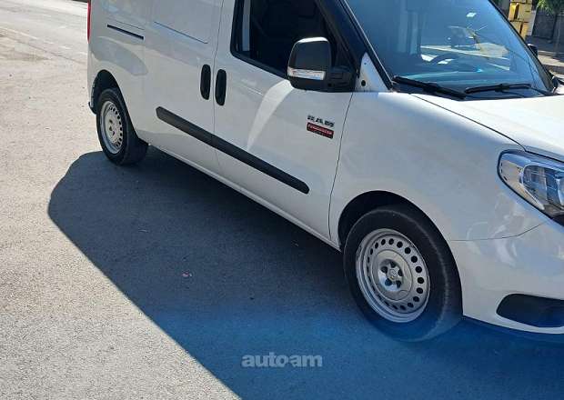 Ram 1500 2021 — photo 2
