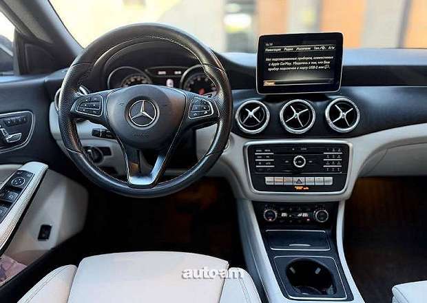 Mercedes-Benz CLA 250