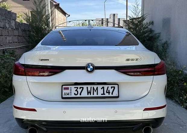 BMW 228