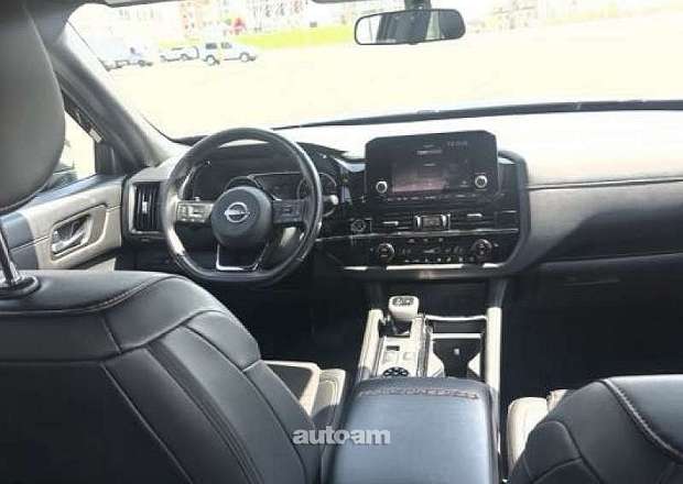 Nissan Pathfinder 2023 — photo 9