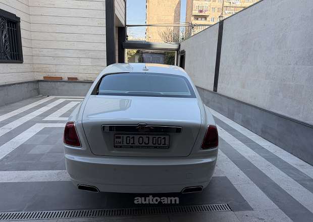 Rolls Royce Ghost 2015 — լուսանկար 11