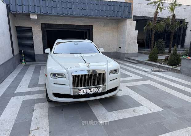 Rolls Royce Ghost 2015 — լուսանկար 4