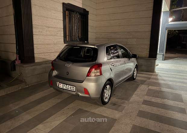 Toyota Vitz 2006 — լուսանկար 4
