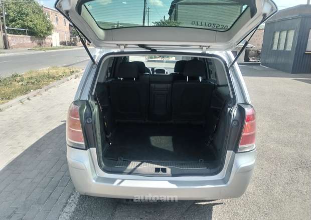 Opel Zafira 2005 — photo 7