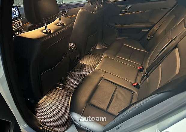 Mercedes-Benz E 350 2010 — photo 8