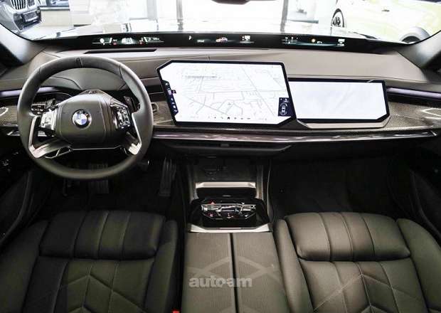 BMW 740