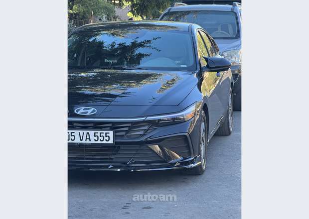 Hyundai Elantra 2024 — photo 7