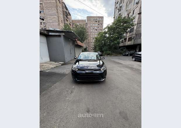 Kia Rio 2021 — լուսանկար 1