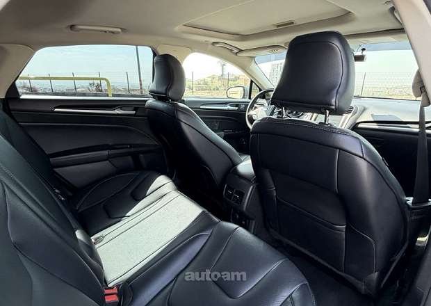 Ford Fusion 2017 — լուսանկար 5