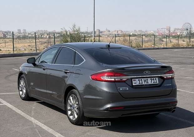 Ford Fusion 2017 — լուսանկար 3