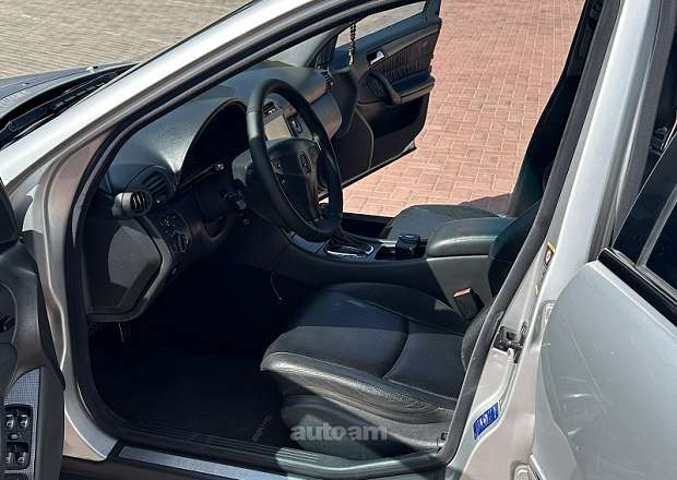 Mercedes-Benz C 240 2003 — լուսանկար 6