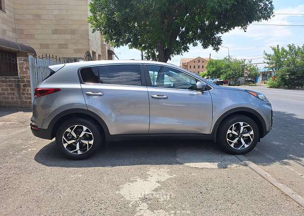 Kia Sportage 2020 — լուսանկար 3