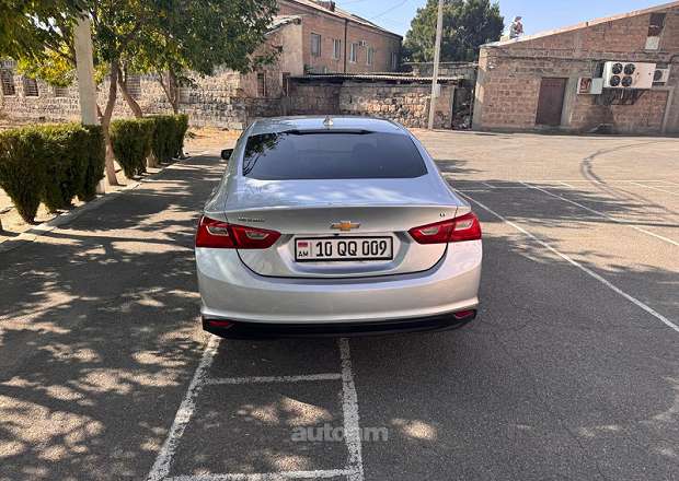 Chevrolet Malibu 2018 — լուսանկար 4