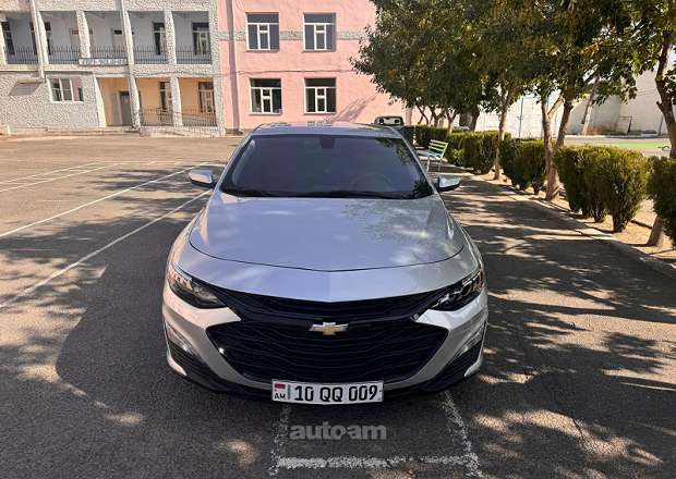 Chevrolet Malibu 2018 — լուսանկար 2