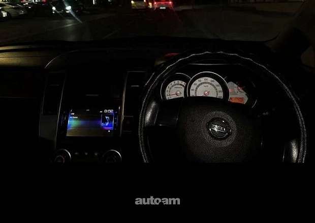 Nissan Tiida 2007 — լուսանկար 9