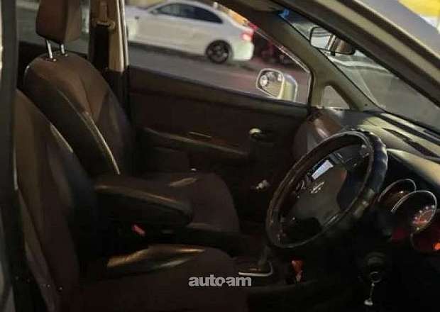 Nissan Tiida 2007 — լուսանկար 8