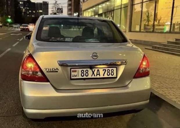 Nissan Tiida 2007 — լուսանկար 5
