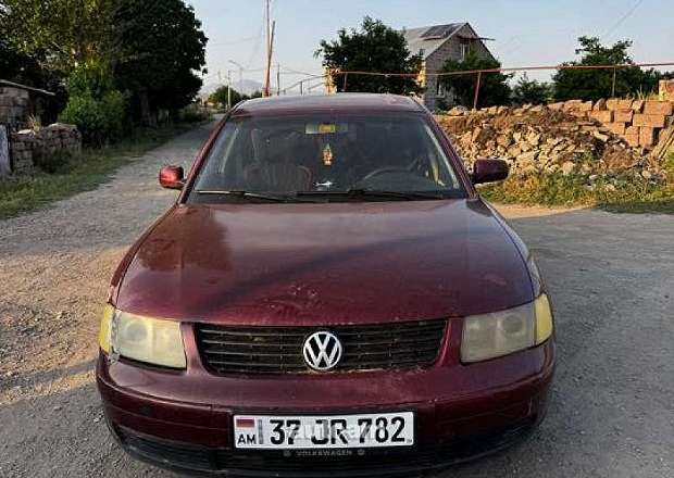 Volkswagen Passat 2000 — լուսանկար 1