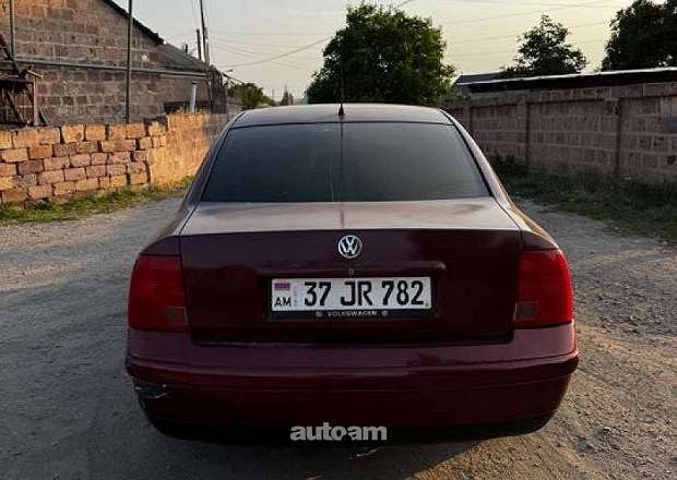 Volkswagen Passat 2000 — լուսանկար 4