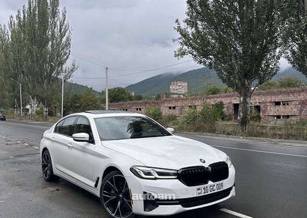 BMW 530 2021 — լուսանկար 1