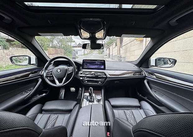 BMW 530 2021 — լուսանկար 5
