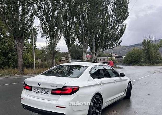 BMW 530 2021 — լուսանկար 4