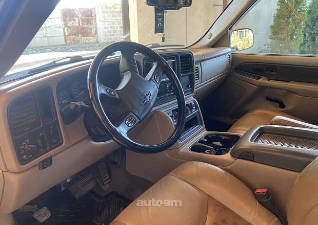 Chevrolet Avalanche 2003 — լուսանկար 4