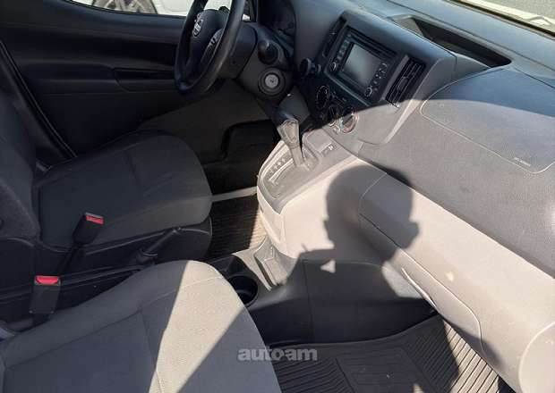 Nissan NV200 2019 — լուսանկար 5