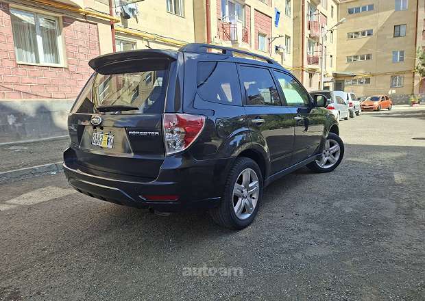 Subaru Forester 2010 — լուսանկար 3
