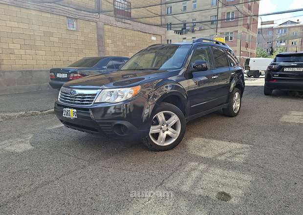 Subaru Forester 2010 — լուսանկար 1