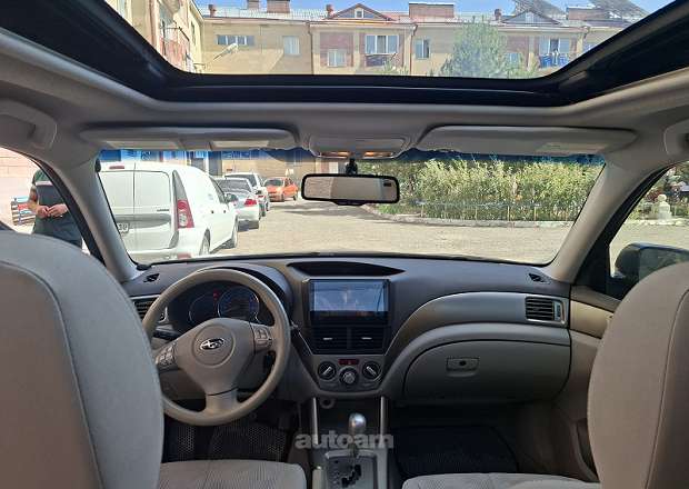 Subaru Forester 2010 — լուսանկար 8