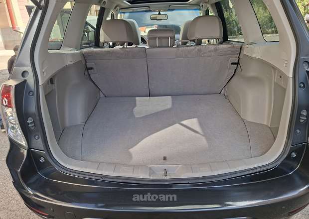Subaru Forester 2010 — լուսանկար 9