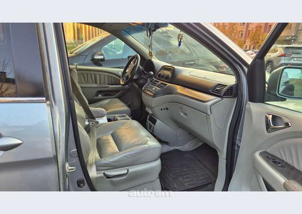 Honda Odyssey 2006 — լուսանկար 4