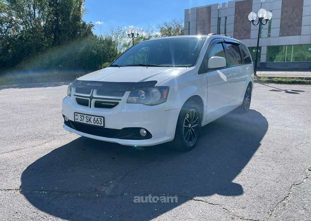 Dodge Grand Caravan 2018 — լուսանկար 5