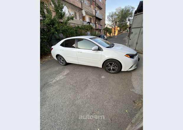 Toyota Corolla 2015 — լուսանկար 4