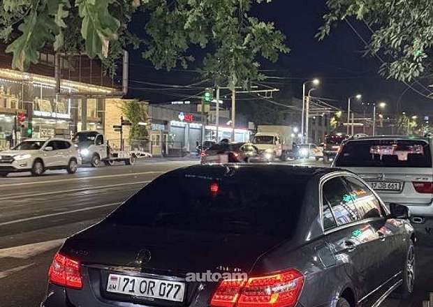 Mercedes-Benz E 350 2012 — լուսանկար 2